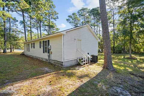 260 Watts Landing Rd, Hampstead, NC 28443 photo 12