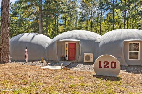 120 Pinebluff Lake Rd, Pinebluff, NC 28373