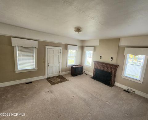105 E Watson St, Windsor, NC 27983 photo 15