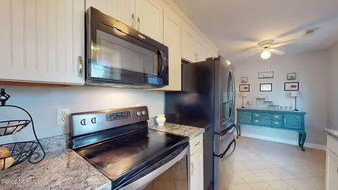 13 Harbour Walk, New Bern, NC 28562 photo 30