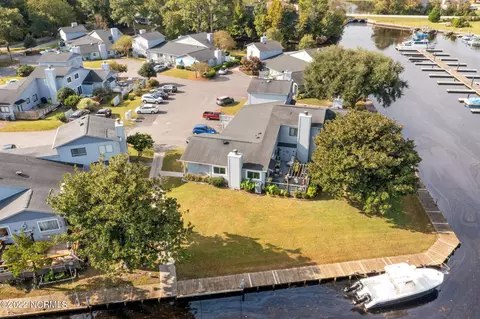 13 Harbour Walk, New Bern, NC 28562 photo 14