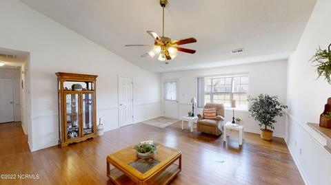 306 Foxridge Ln, Hubert, NC 28539 photo 10
