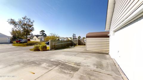 306 Foxridge Ln, Hubert, NC 28539 photo 7