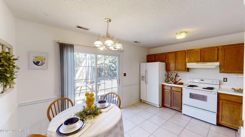 306 Foxridge Ln, Hubert, NC 28539 photo 13