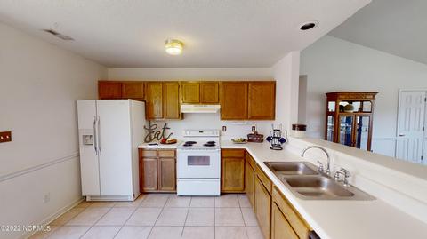 306 Foxridge Ln, Hubert, NC 28539 photo 16