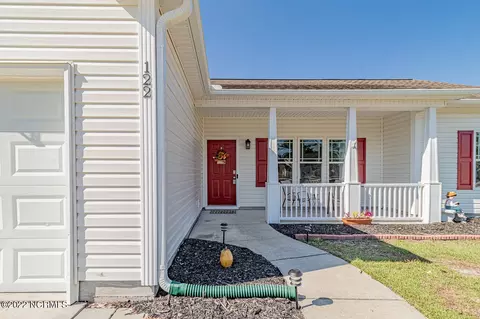 122 Boysenberry Fields Rd, Maple Hill, NC 28454 photo 5