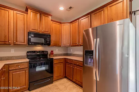 122 Boysenberry Fields Rd, Maple Hill, NC 28454 photo 16