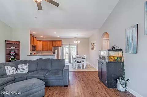 122 Boysenberry Fields Rd, Maple Hill, NC 28454 photo 9
