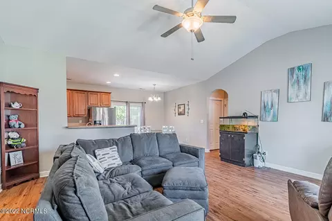122 Boysenberry Fields Rd, Maple Hill, NC 28454 photo 7