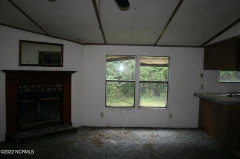 118 Elizabeth Dr E, Hubert, NC 28539 photo 9