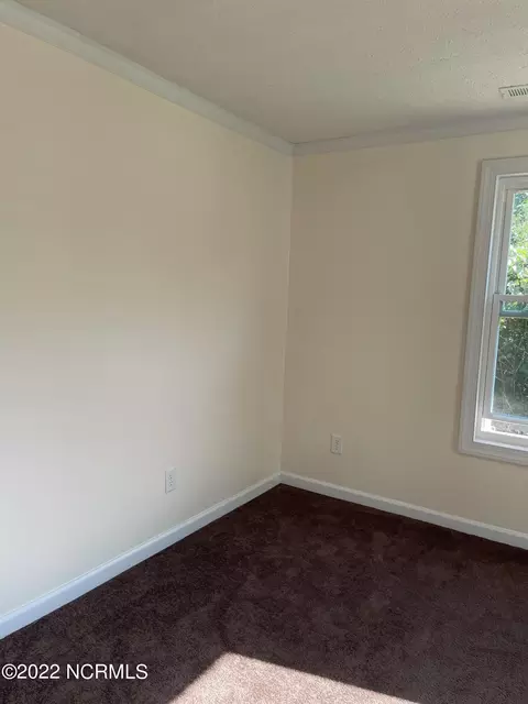 6 Clay St, Hamlet, NC 28345 photo 9