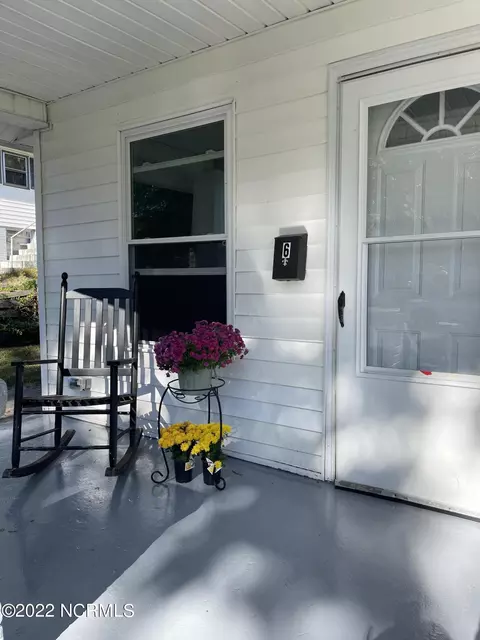 6 Clay St, Hamlet, NC 28345 photo 2