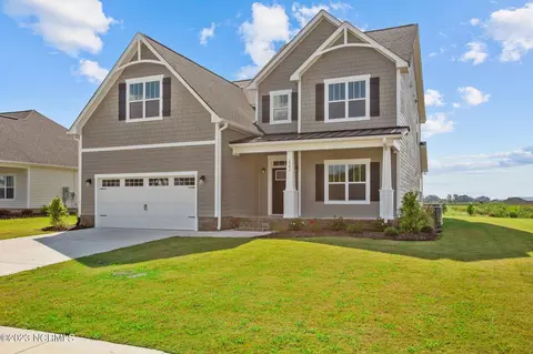 2542 Elis Dr, Winterville, NC 28590