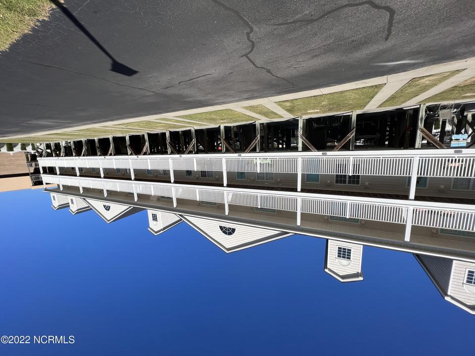 45 Lisas Ct, White Lake, NC 28337