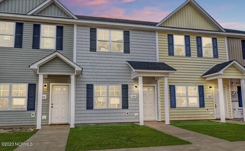 106 Jaydn Dr E, Jacksonville, NC 28546 photo 1