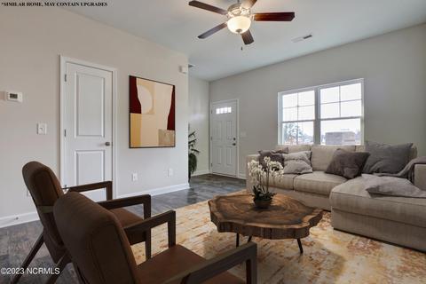 106 Jaydn Dr E, Jacksonville, NC 28546 photo 5
