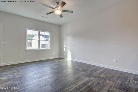106 Jaydn Dr E, Jacksonville, NC 28546 photo 4