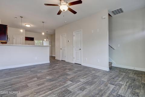 101 Jaydn Dr E, Jacksonville, NC 28546 photo 7