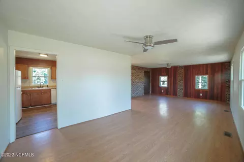 100 Rosemont Ave, Hamlet, NC 28345 photo 5