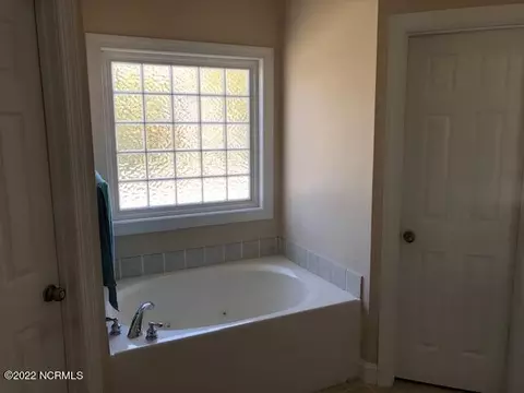 160 Eureka Ave, Washington, NC 27889 photo 15