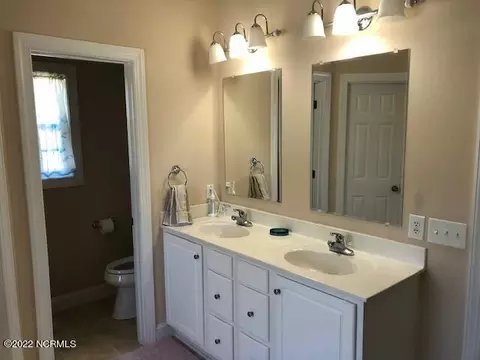 160 Eureka Ave, Washington, NC 27889 photo 16
