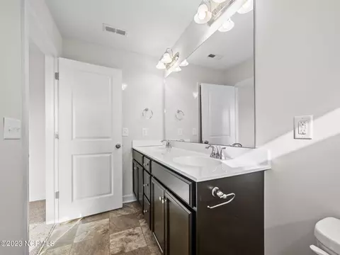 104 Jaydn Dr E, Jacksonville, NC 28546 photo 40