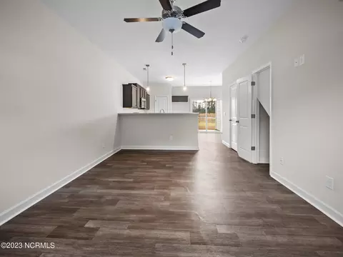 104 Jaydn Dr E, Jacksonville, NC 28546 photo 19