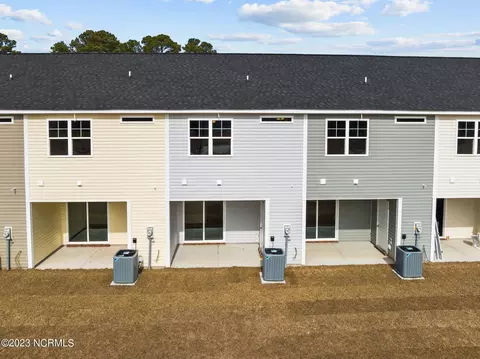 104 Jaydn Dr E, Jacksonville, NC 28546 photo 13