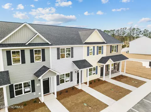 104 Jaydn Dr E, Jacksonville, NC 28546 photo 12