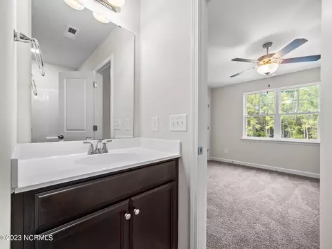 104 Jaydn Dr E, Jacksonville, NC 28546 photo 34
