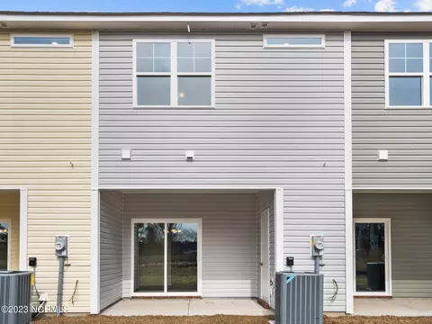 104 Jaydn Dr E, Jacksonville, NC 28546 photo 6