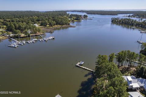 777 Fork Point Rd, Oriental, NC 28571 photo 8