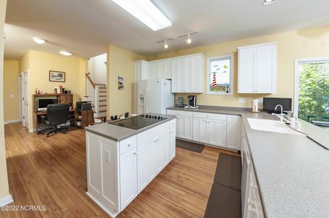777 Fork Point Rd, Oriental, NC 28571 photo 21