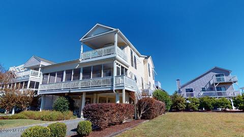 407 38th St, Sunset Beach, NC 28468 photo 4