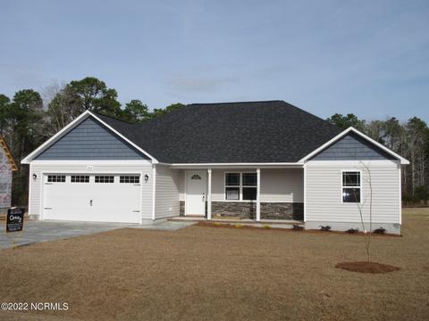 137 Wilburne Dr, Hubert, NC 28539 photo 1