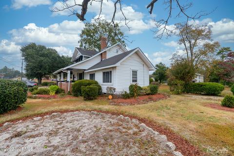702 Washington Ave, Hamlet, NC 28345 photo 4