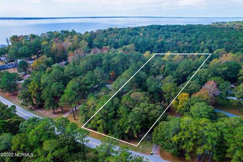 5 Bennett Rd, Minnesott Beach, NC 28510