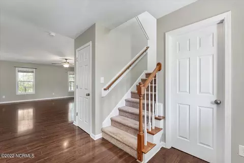 475 Basket Oak Dr, Bunnlevel, NC 28323 photo 4