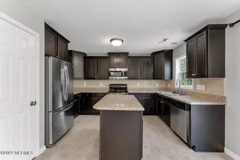 475 Basket Oak Dr, Bunnlevel, NC 28323 photo 13