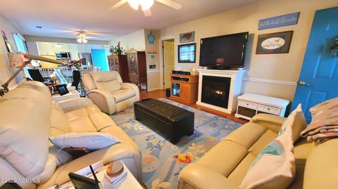 424 6th St, Sunset Beach, NC 28468 photo 17