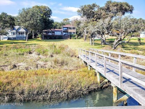 364 Olde Point Loop, Hampstead, NC 28443 photo 32