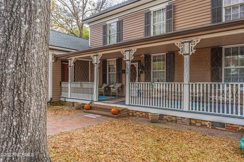 538 Carthage St, Cameron, NC 28326 photo 9