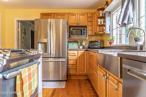 538 Carthage St, Cameron, NC 28326 photo 29