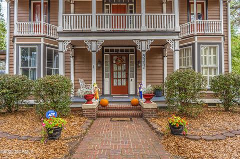 538 Carthage St, Cameron, NC 28326 photo 6