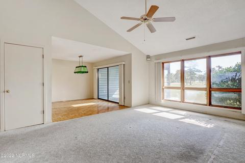 312 Widgeon Dr, Hampstead, NC 28443 photo 8