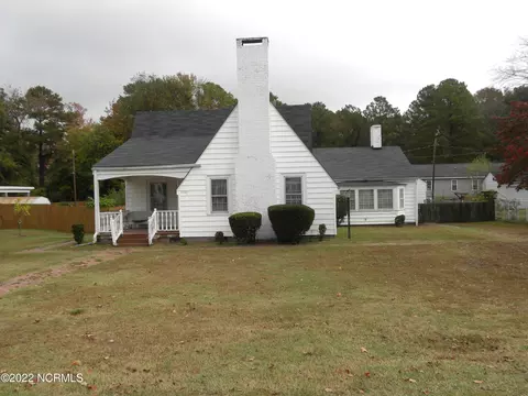 1207 Panola St, Tarboro, NC 27886