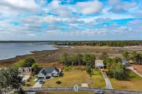 165 Deepwater Dr, Stella, NC 28582 photo 1