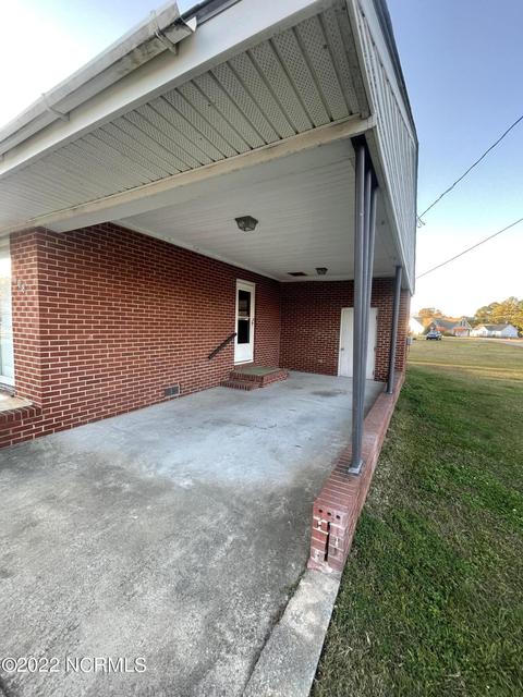 608 Old Post Rd, Erwin, NC 28339 photo 8