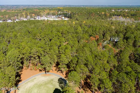 37 Chestertown Dr, Pinehurst, NC 28374 photo 5