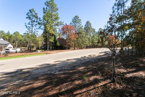 106 Brookfield Dr, Pinehurst, NC 28374 photo 4